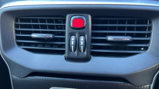 Volvo V40 T2 [122] R DESIGN Pro 5dr Geartronic Petrol Hatchback